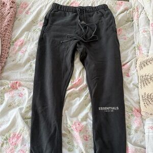 Essentials FOG joggers
